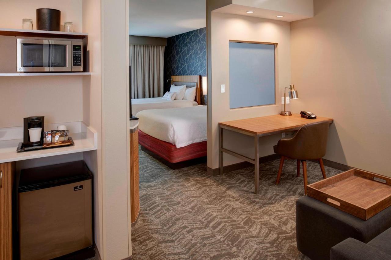 สปริงฮิลล์ สวีท เซนต์หลุยส์ เบรนต์วูด Hotel เบรนท์วูด ภายนอก รูปภาพ